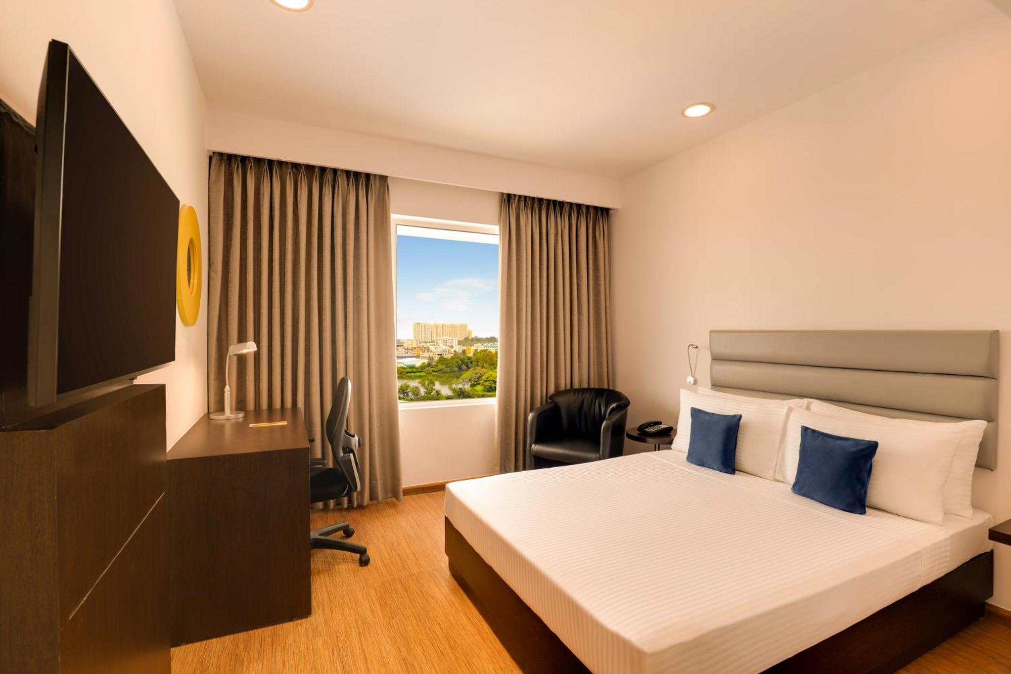 Keys Select By Lemon Tree Hotels, Hosur Road, Bengaluru Экстерьер фото